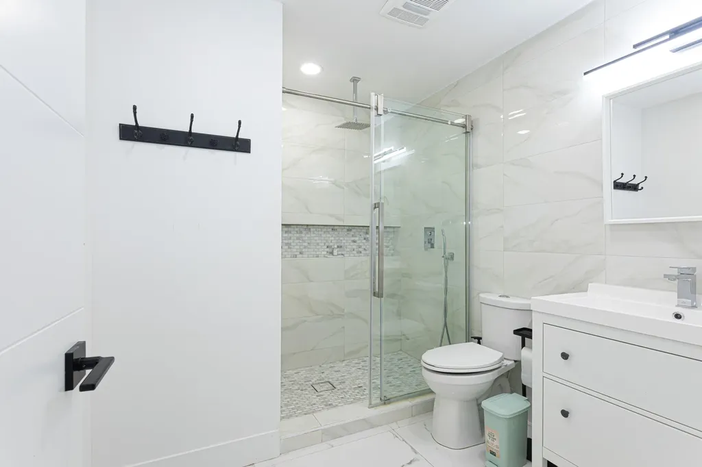 8545 Casa Del Lago Boca Raton FL 33433