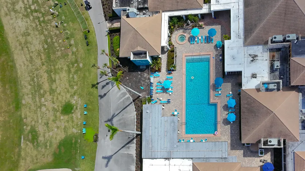 8545 Casa Del Lago Boca Raton FL 33433