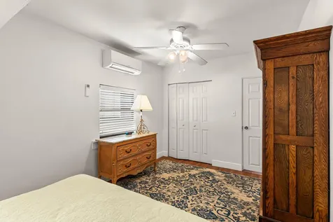 921 S M Street Lake Worth Beach FL 33460