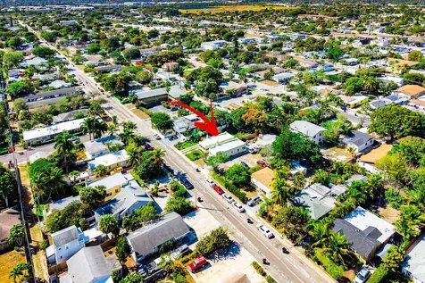 921 S M Street Lake Worth Beach FL 33460
