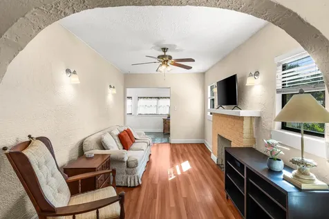 921 S M Street Lake Worth Beach FL 33460