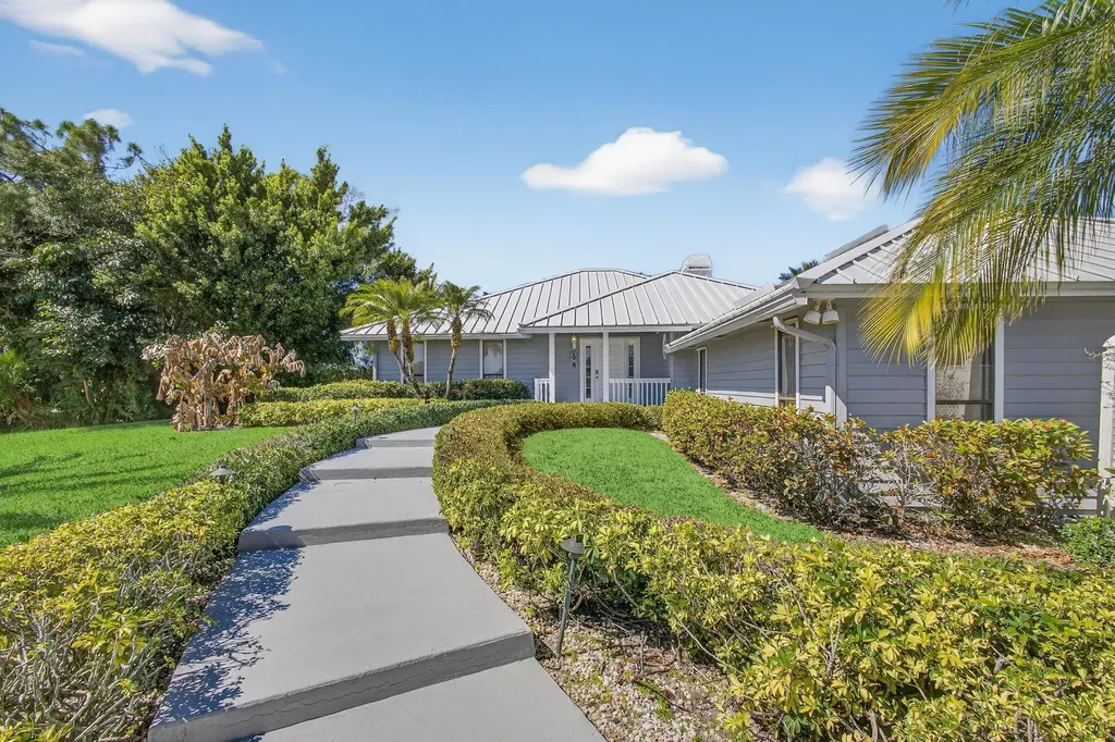 11831 Littlestone Court Palm Beach Gardens FL 33412