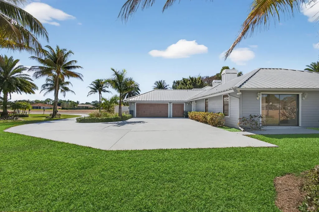 11831 Littlestone Court Palm Beach Gardens FL 33412