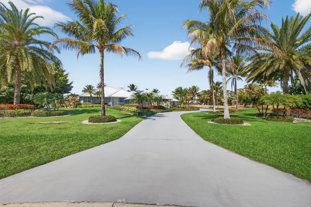11831 Littlestone Court Palm Beach Gardens FL 33412