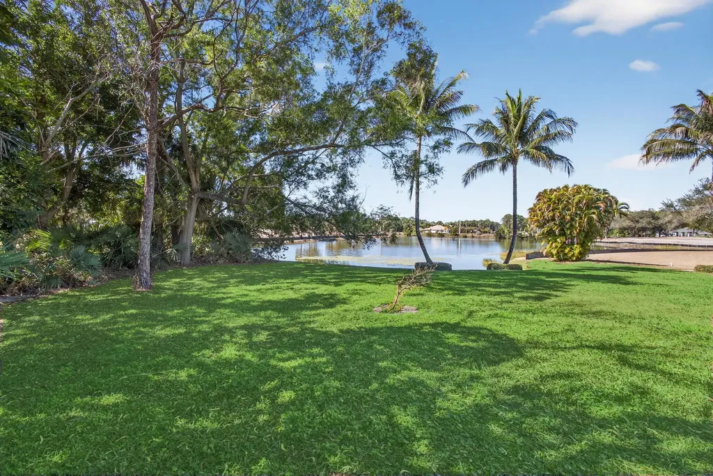 11831 Littlestone Court Palm Beach Gardens FL 33412