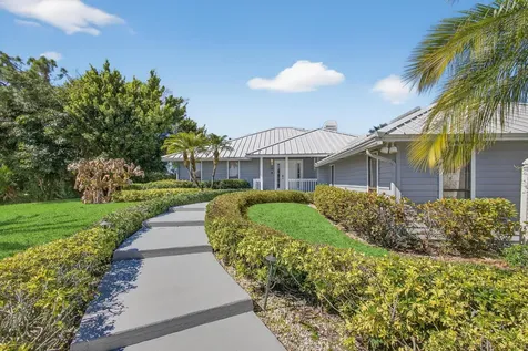 11831 Littlestone Court Palm Beach Gardens FL 33412