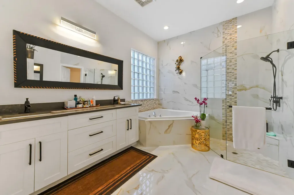 4453 N San Andros West Palm Beach FL 33411
