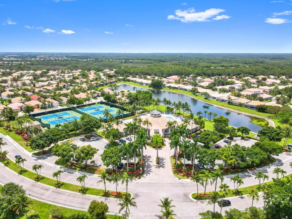4453 N San Andros West Palm Beach FL 33411
