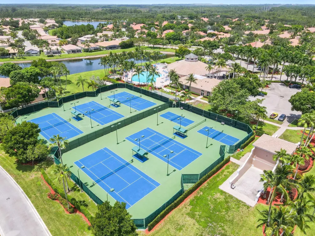 4453 N San Andros West Palm Beach FL 33411