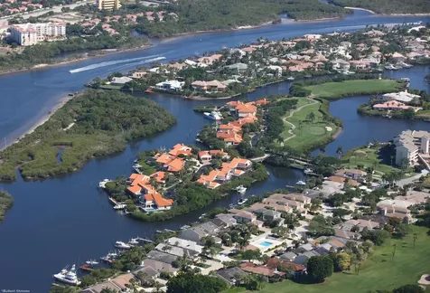 16671 Traders Crossing Crossing N Jupiter FL 33477