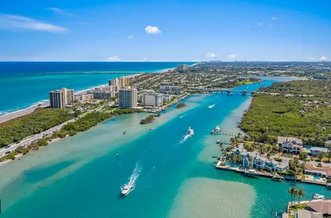16671 Traders Crossing Crossing N Jupiter FL 33477
