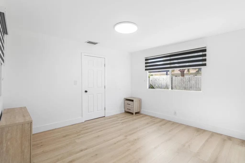 950 NE 23rd Place Pompano Beach FL 33064