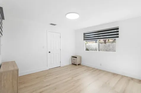 950 NE 23rd Place Pompano Beach FL 33064