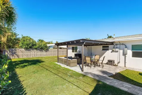 950 NE 23rd Place Pompano Beach FL 33064
