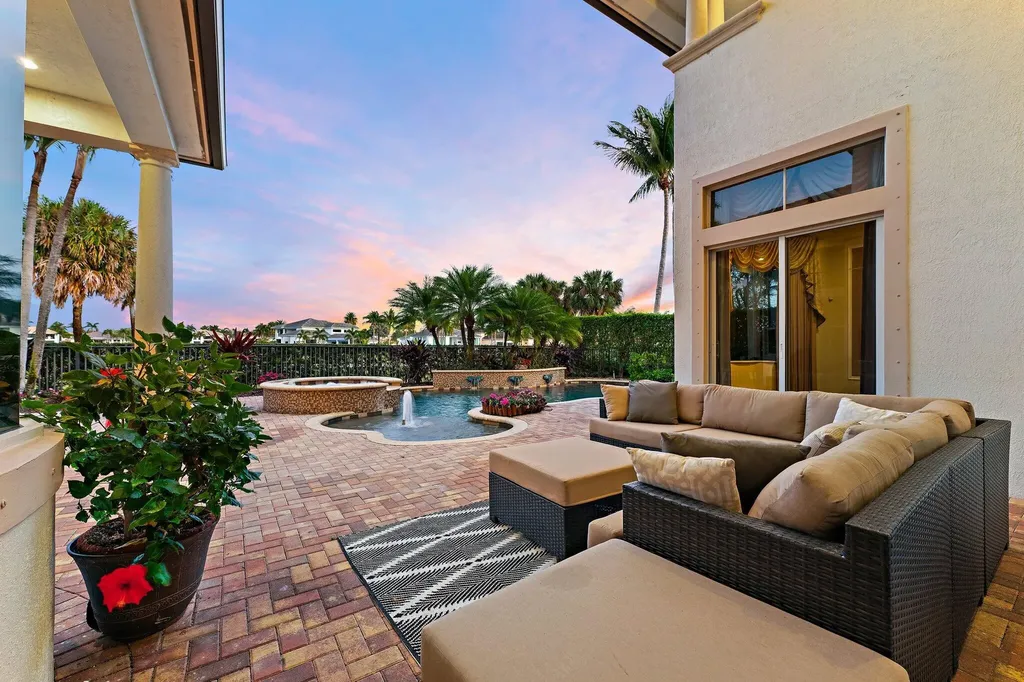 422 Savoie Drive Palm Beach Gardens FL 33410