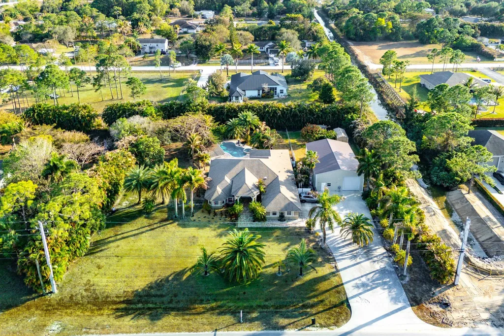 13256 Temple Boulevard The Acreage FL 33412