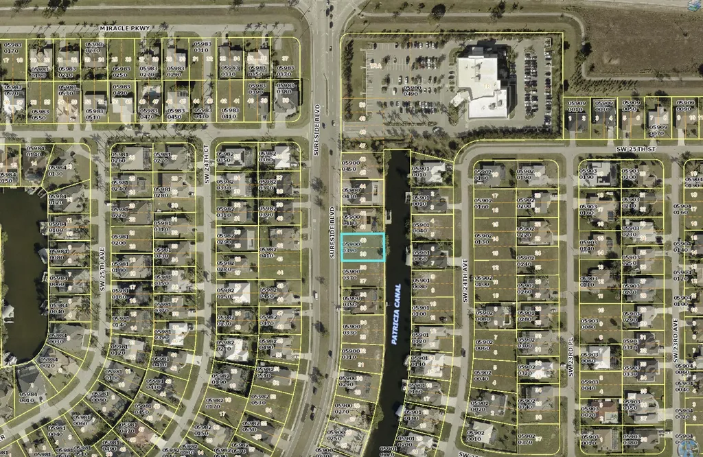2513 Surfside Boulevard Cape Coral FL 33914
