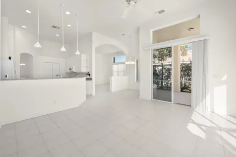 805 SW Marsh Harbor Bay Port St Lucie FL 34986