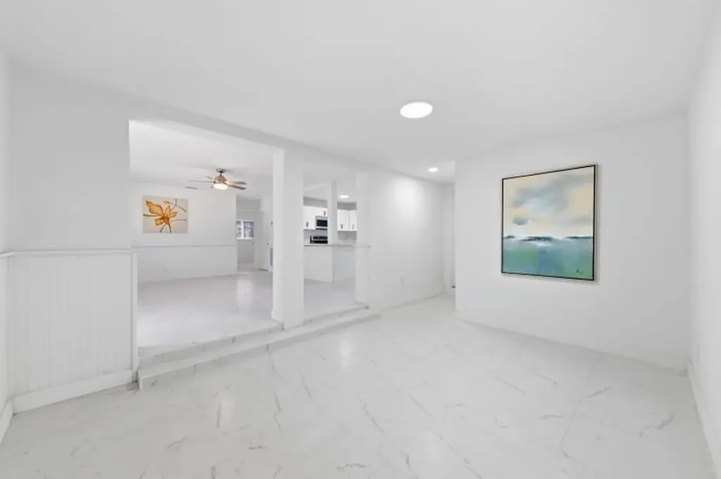 1115 S Seacrest Boulevard Boynton Beach FL 33435