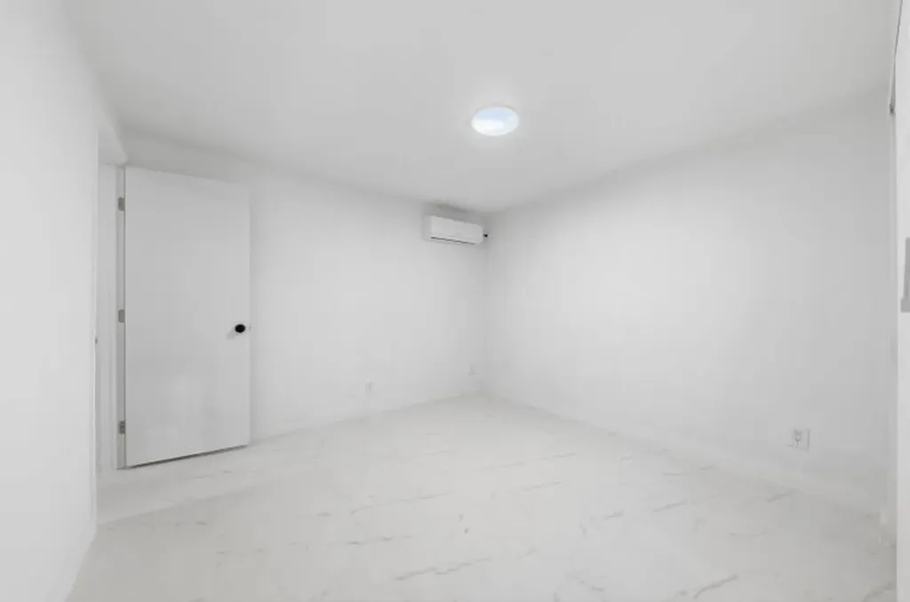 1115 S Seacrest Boulevard Boynton Beach FL 33435