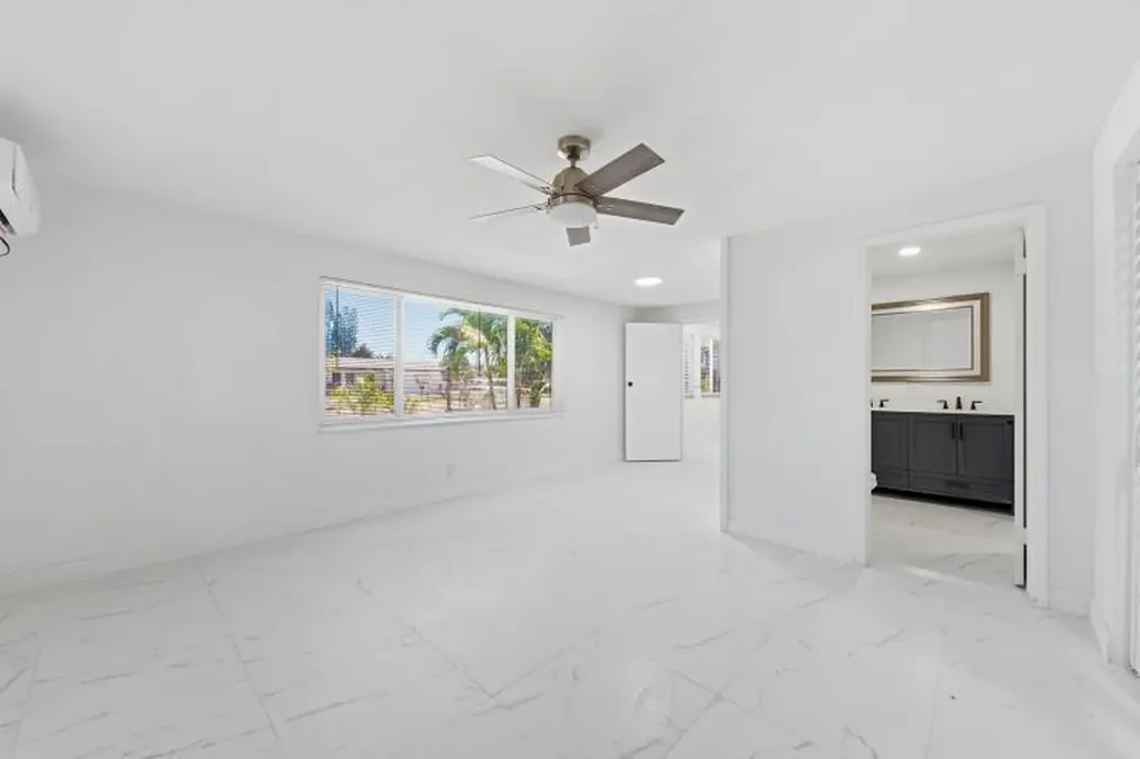 1115 S Seacrest Boulevard Boynton Beach FL 33435