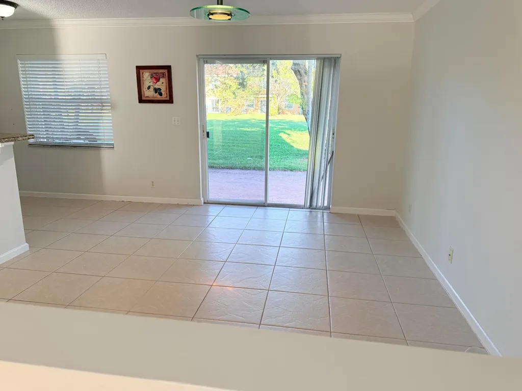 6874 Willow Creek Run Lake Worth FL 33463