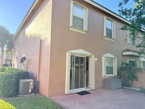 6874 Willow Creek Run Lake Worth FL 33463