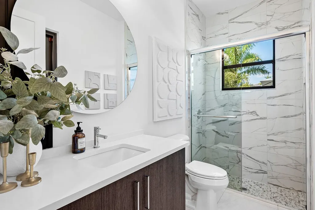 8325 Royal County Down Road Boca Raton FL 33434