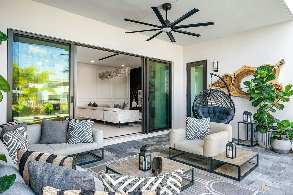 8325 Royal County Down Road Boca Raton FL 33434
