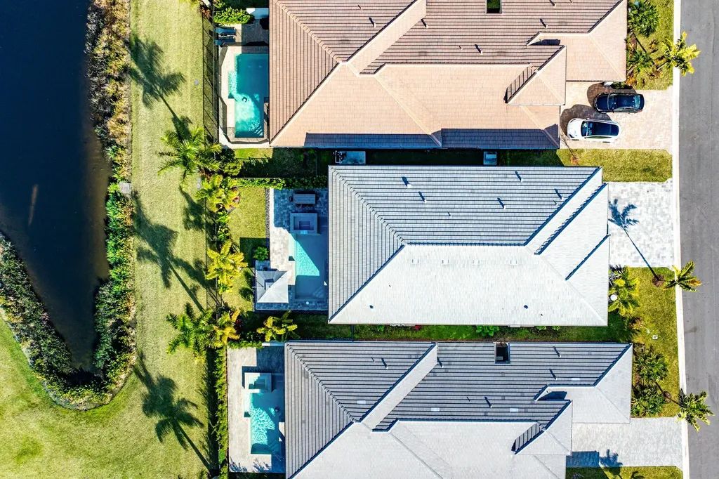 8325 Royal County Down Road Boca Raton FL 33434