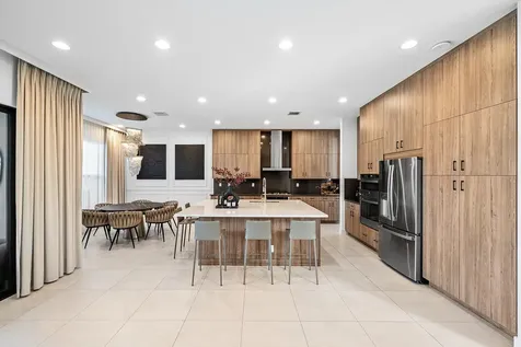 8325 Royal County Down Road Boca Raton FL 33434