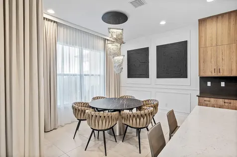 8325 Royal County Down Road Boca Raton FL 33434