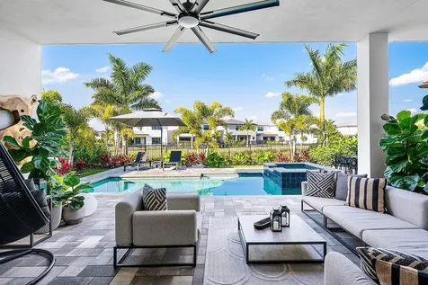 8325 Royal County Down Road Boca Raton FL 33434