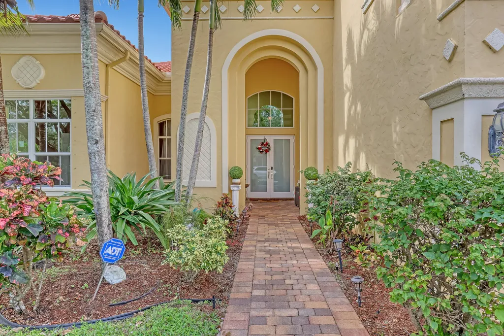 3389 Lago De Talavera Lake Worth FL 33467