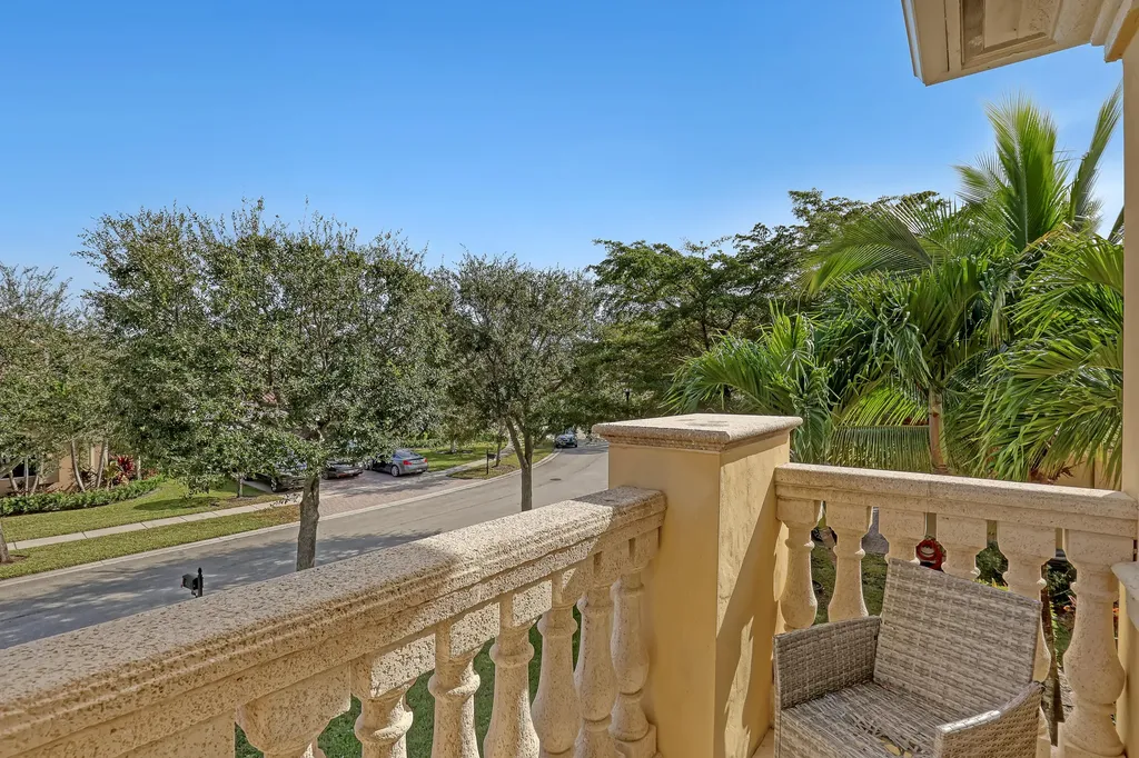 3389 Lago De Talavera Lake Worth FL 33467