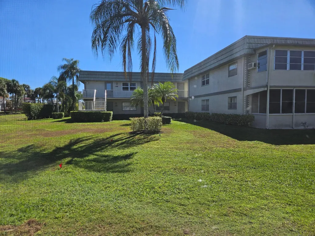 743 Flanders P Delray Beach FL 33484