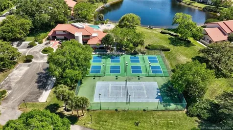 6060 SE Martinique Drive Stuart FL 34997