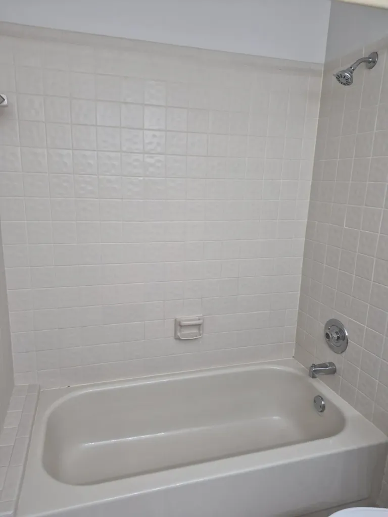 394 Springdale Circle Palm Springs FL 33461