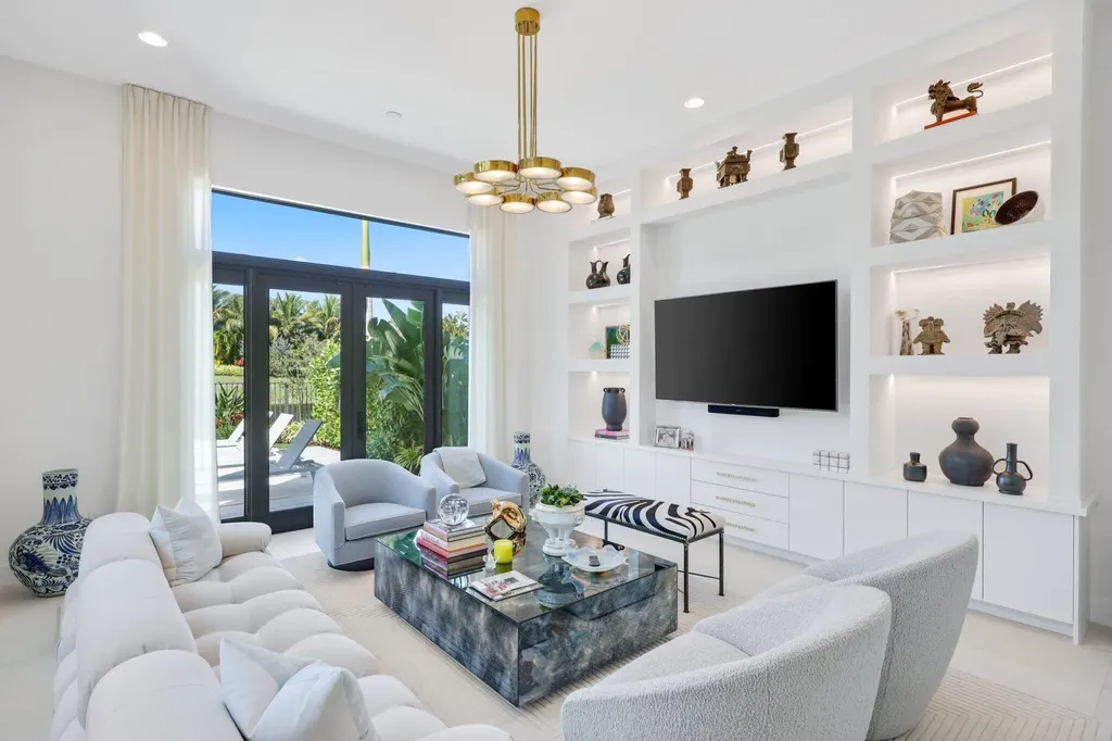 17057 Cappuccino Way Boca Raton FL 33496