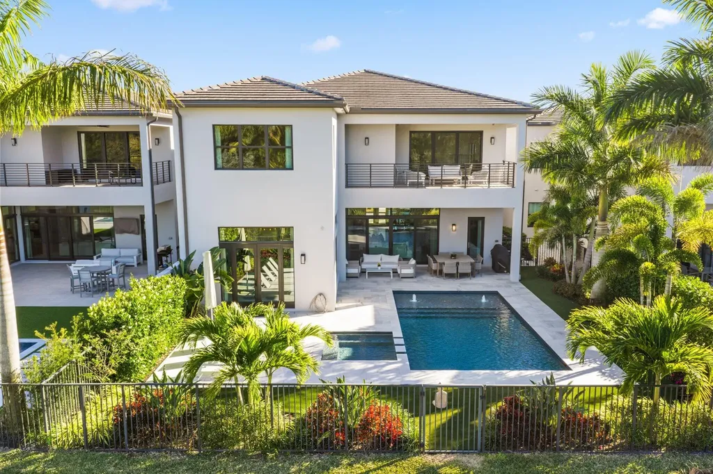 17057 Cappuccino Way Boca Raton FL 33496