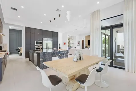 17057 Cappuccino Way Boca Raton FL 33496