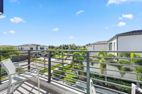 17057 Cappuccino Way Boca Raton FL 33496