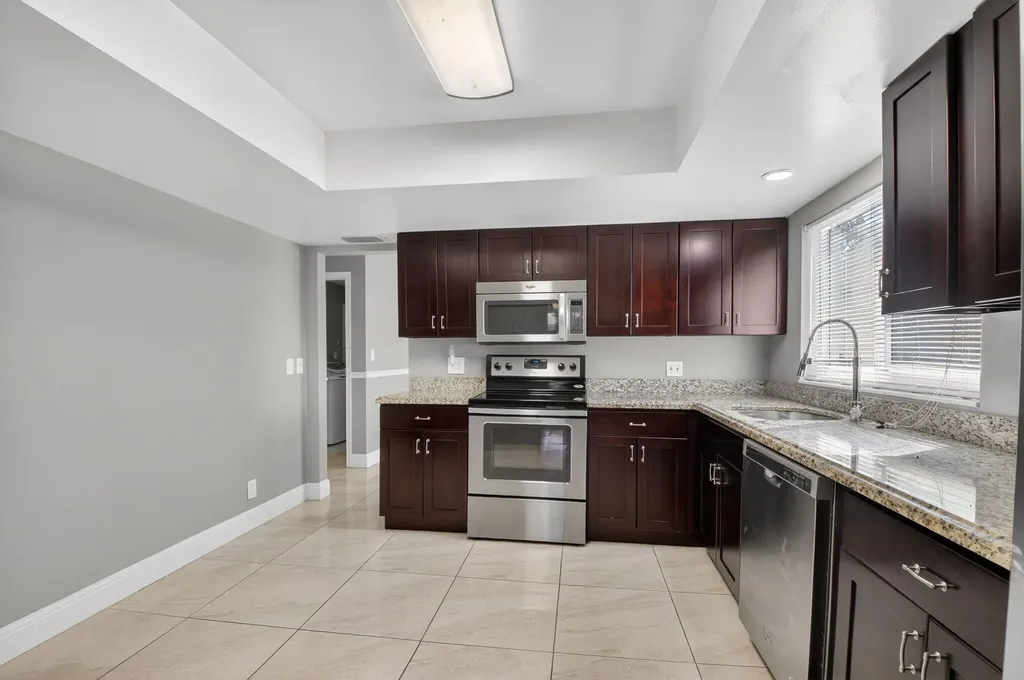 18093 104th Terrace S Boca Raton FL 33498