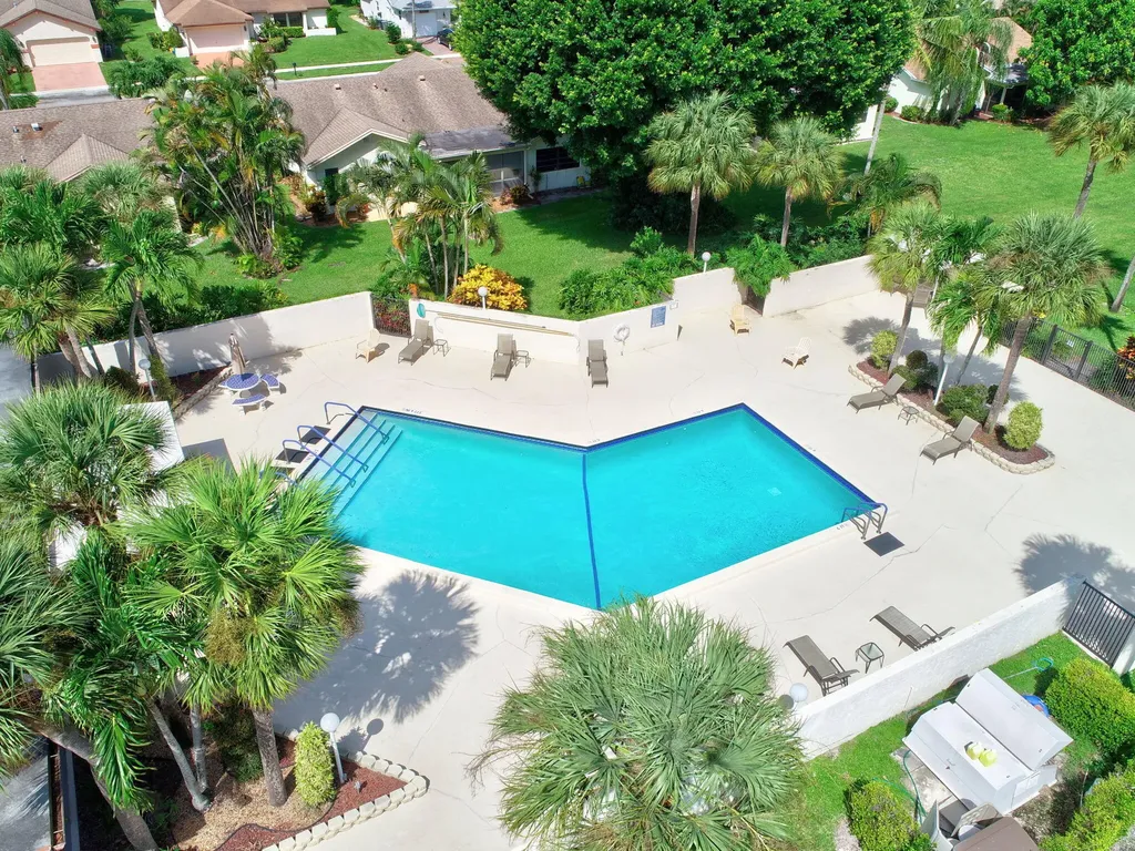 18093 104th Terrace S Boca Raton FL 33498
