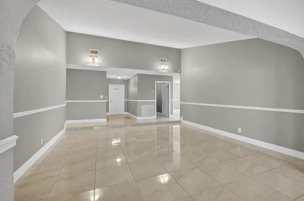18093 104th Terrace S Boca Raton FL 33498