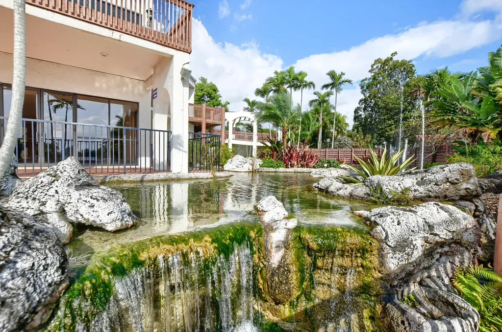 3006 Congressional Way Deerfield Beach FL 33442