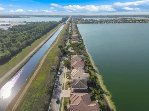 17739 SW 54th Street Miramar FL 33029