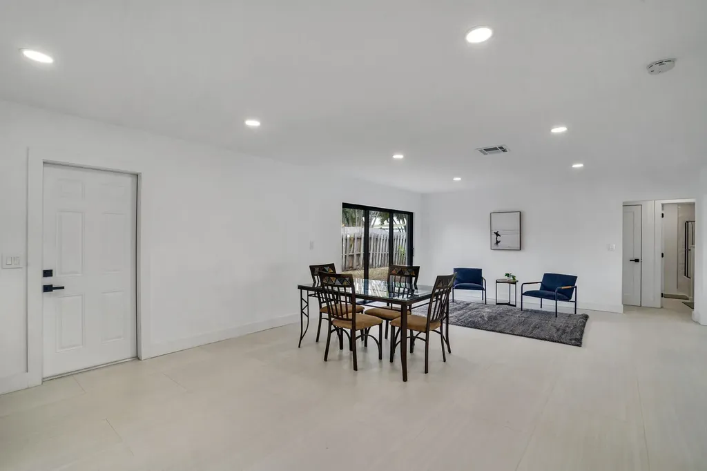 1333 SE 8th Street Deerfield Beach FL 33441