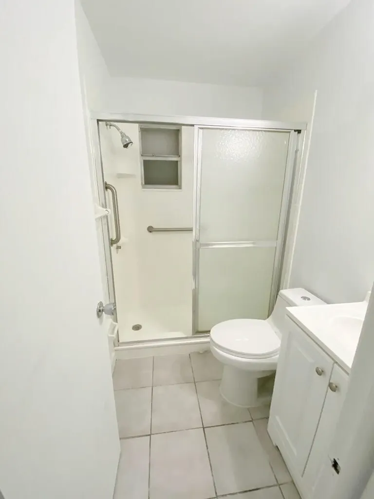2715 Ponce De Leon Boulevard Delray Beach FL 33445