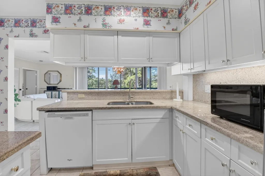 19197 Sabal Lake Drive Boca Raton FL 33434